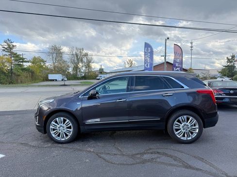 Used 2017 Cadillac XT5 Premium Luxury FWD image 6