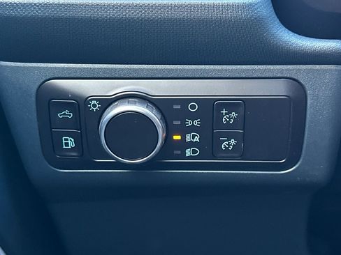 New 2026 Ford Maverick XLT w/ XLT Luxury Package image 25