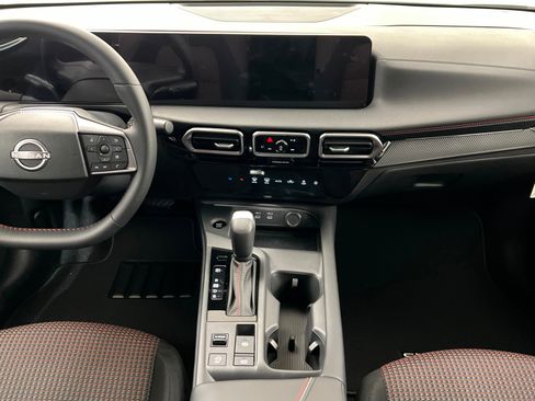 New 2026 Nissan Sentra SR image 13