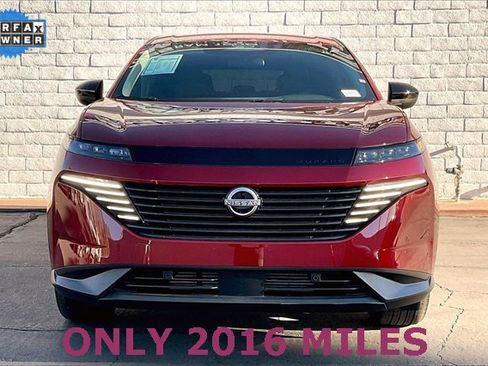 Used 2025 Nissan Murano SV image 2