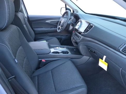 New 2026 Honda Ridgeline Sport image 33