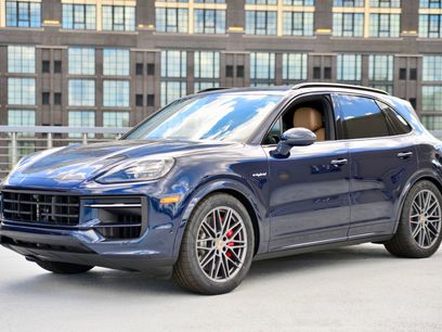 New 2025 Porsche Cayenne S