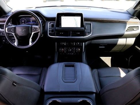 Used 2023 Chevrolet Tahoe Z71 w/ Luxury Package image 27