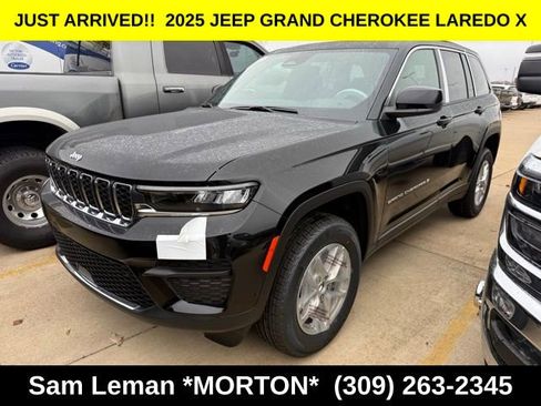 New 2025 Jeep Grand Cherokee Laredo X image 2