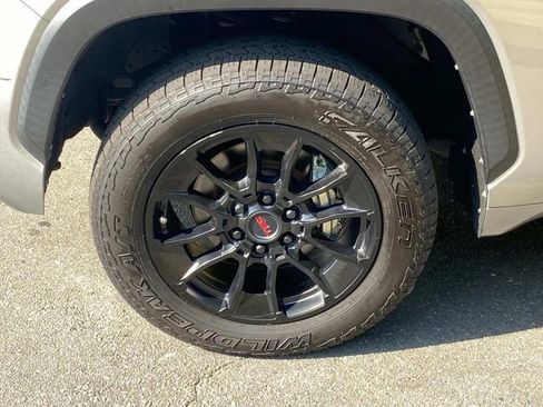 Used 2023 Toyota Tundra SR5 AWD/4WD image 6