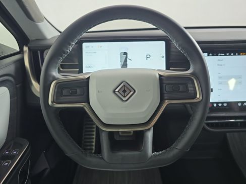 Used 2024 Rivian R1S Adventure Dual AWD/4WD image 28