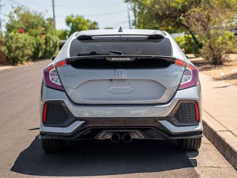 Used 2018 Honda Civic Sport image 4