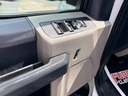 Used 2022 Ford F350 XL w/ STX Appearance Package AWD/4WD image 18