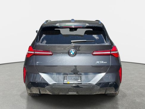 Used 2025 BMW X3 xDrive30i w/ Premium Package AWD/4WD image 4