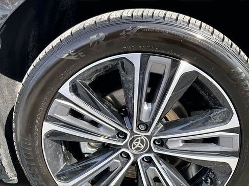 Used 2024 Toyota bZ4X Limited w/ Weather Package image 10