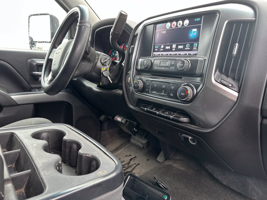 Used 2016 Chevrolet Silverado 1500 LT AWD/4WD image 32