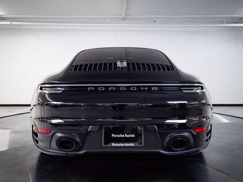 Used 2023 Porsche 911 Carrera T image 6