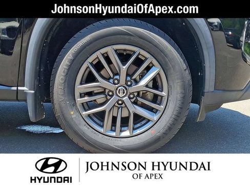 Used 2021 Nissan Rogue S AWD/4WD image 28