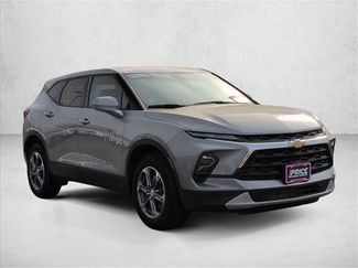 Used 2025 Chevrolet Blazer LT AWD/4WD video 3