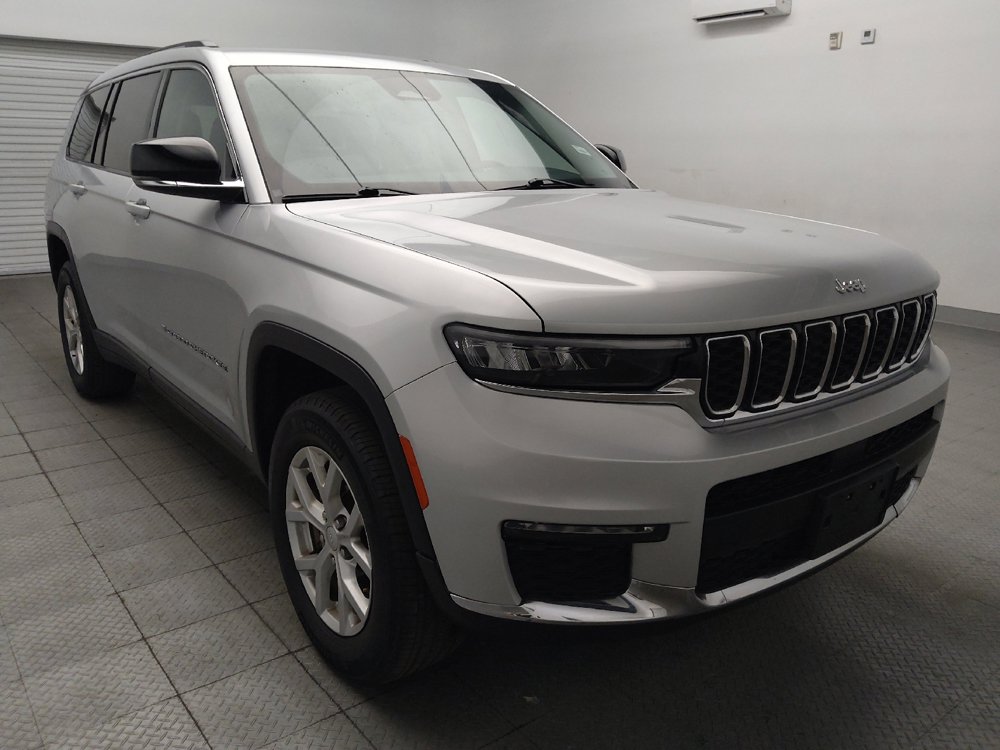 Used 2023 Jeep Grand Cherokee L Limited RWD image 13
