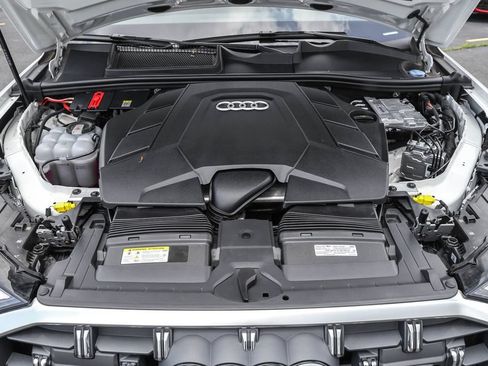 Used 2025 Audi Q7 3.0T Premium Plus AWD/4WD image 36