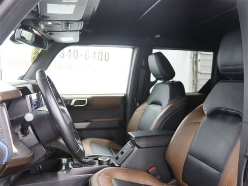 Used 2021 Ford Bronco Outer Banks AWD/4WD image 14