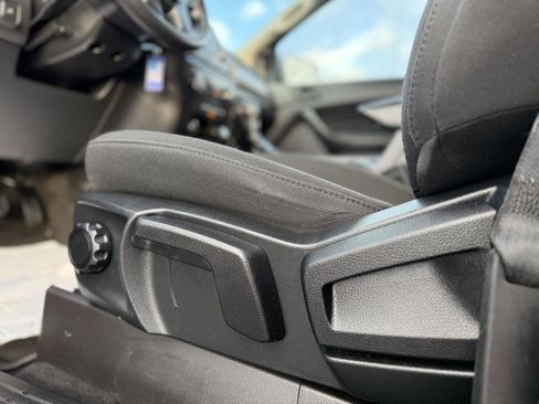 Used 2019 Ford Ranger XL w/ Equipment Group 101A Mid image 15