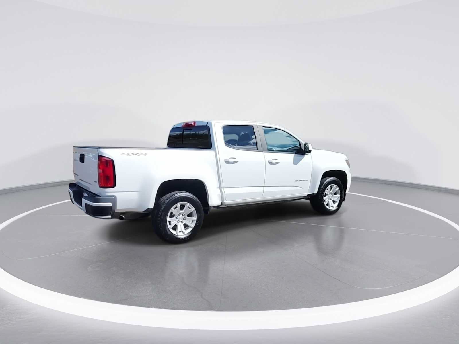 Used 2021 Chevrolet Colorado LT w/ Safety Package AWD/4WD image 8