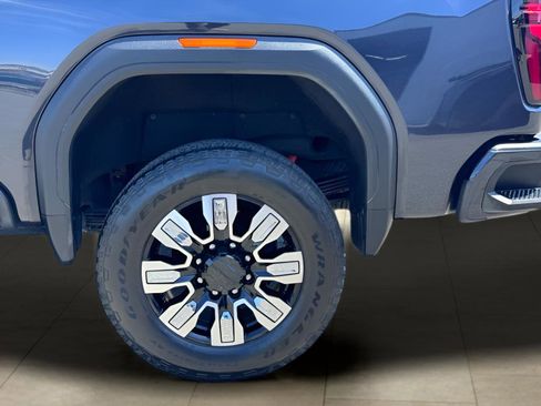 Used 2024 GMC Sierra 2500 Denali w/ Denali Reserve Package AWD/4WD image 47