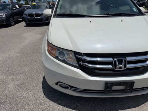 Used 2015 Honda Odyssey Touring image 13