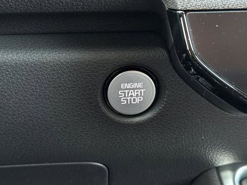 New 2026 Kia Carnival EX FWD image 25