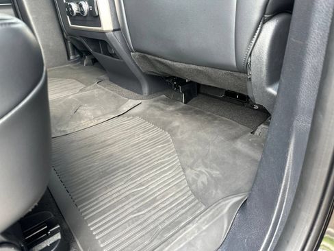 Used 2024 Ford Expedition Max XLT AWD/4WD image 38