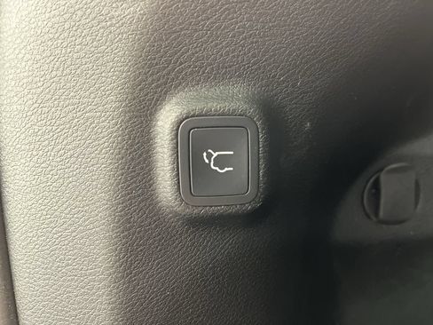 Used 2022 Jeep Cherokee Latitude Lux AWD/4WD image 30