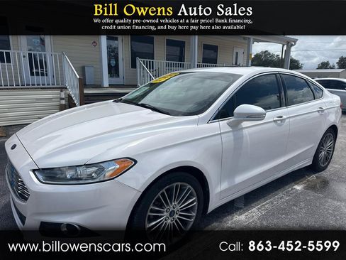 Used 2014 Ford Fusion SE w/ Equipment Group 202A FWD image 1