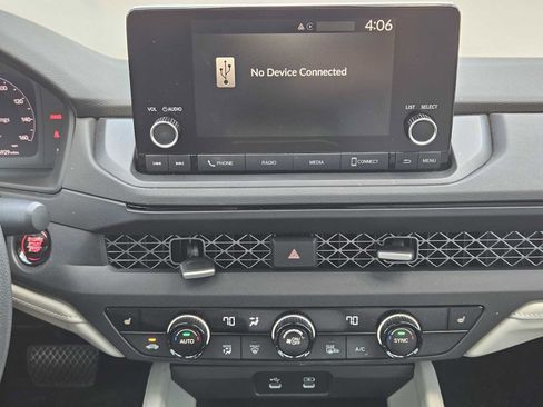 Used 2024 Honda Accord EX image 16