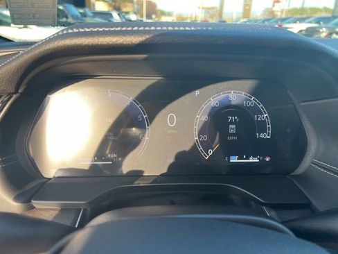 New 2026 Jeep Grand Cherokee Limited AWD/4WD image 9