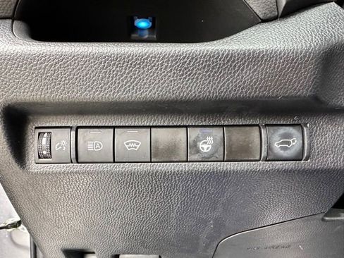 Used 2024 Toyota RAV4 XSE w/ Weather Package image 15