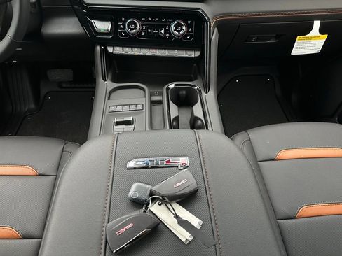 New 2026 GMC Sierra 2500 AT4 w/ AT4 Premium Plus Package image 20