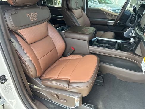 New 2025 Ford F350 King Ranch w/ FX4 Off-Road Package image 12