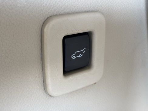 Used 2016 Ford Expedition Limited w/ Equipment Group 301A image 37