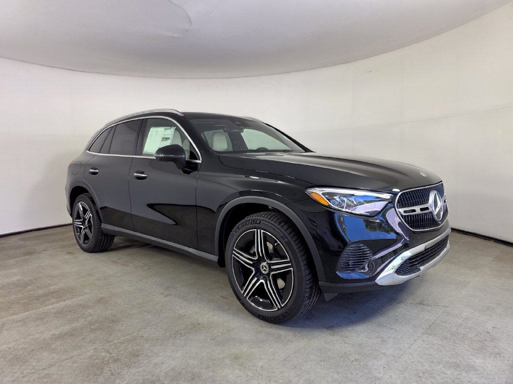 New 2027 Mercedes-Benz GLC 300 image 1
