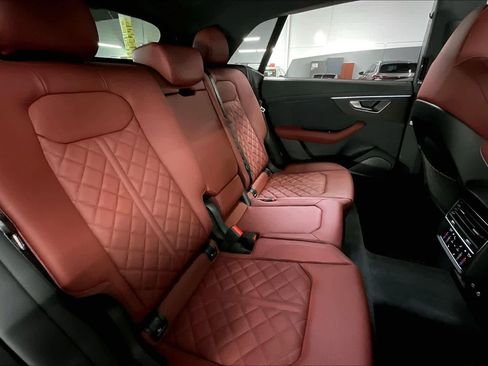 Used 2023 Audi SQ8 Prestige w/ Prestige Package image 28