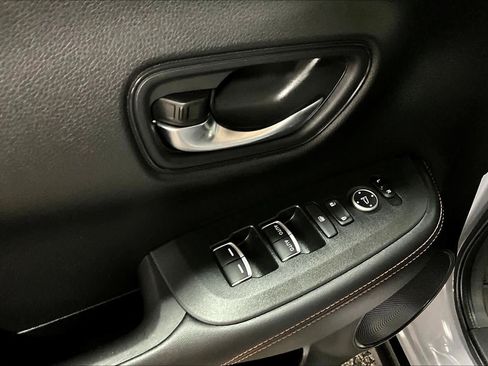 Used 2023 Honda HR-V Sport image 30