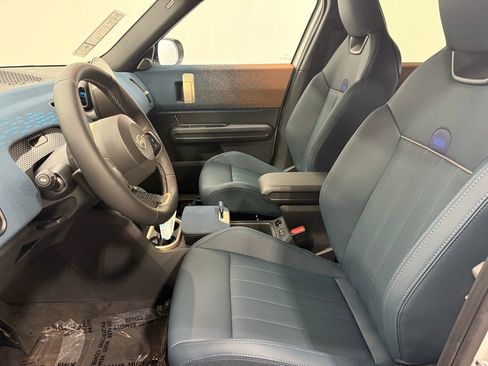 Certified 2025 MINI Cooper Countryman S w/ Comfort Package Max image 9