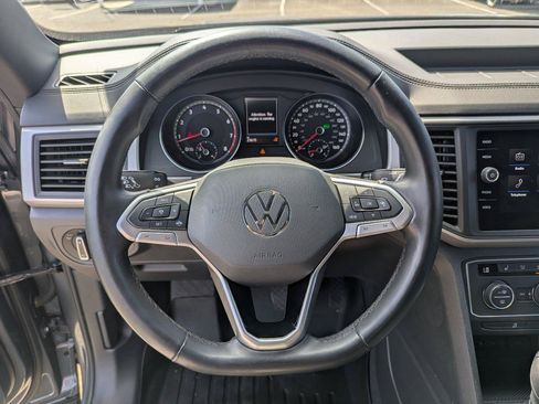 Used 2020 Volkswagen Atlas Cross Sport SE AWD/4WD image 13