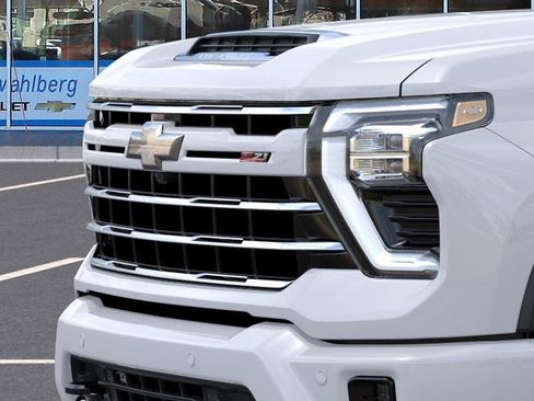 New 2026 Chevrolet Silverado 2500 LT w/ Z71 Chrome Sport Edition image 37