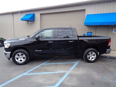 Used 2019 RAM 1500 Big Horn image 3
