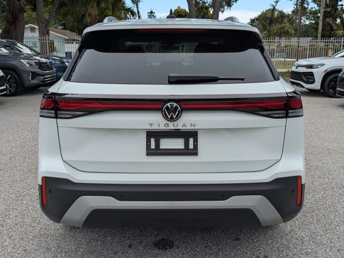 New 2026 Volkswagen Tiguan S FWD image 4