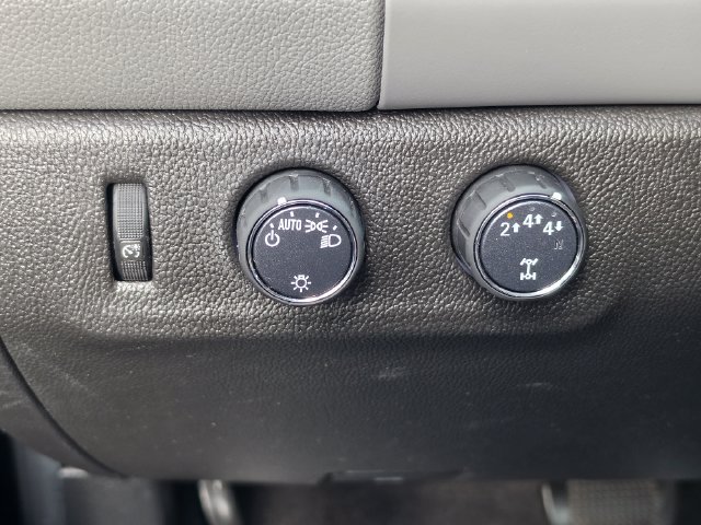Used 2020 Chevrolet Colorado W/T w/ WT Convenience Package AWD/4WD image 21
