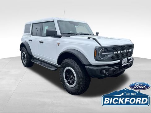 New 2026 Ford Bronco Badlands AWD/4WD image 3