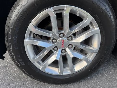 Used 2019 GMC Sierra 1500 SLT w/ SLT Premium Plus Package AWD/4WD image 35