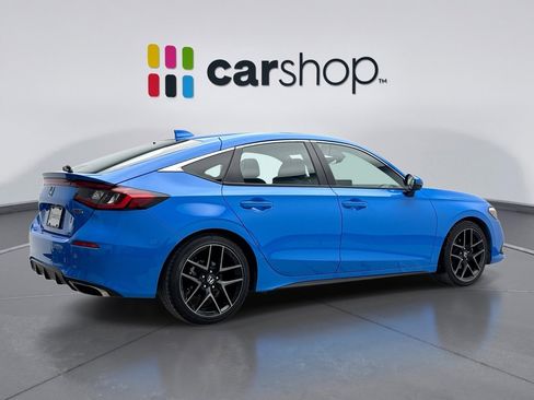 Used 2024 Honda Civic Sport Touring image 5