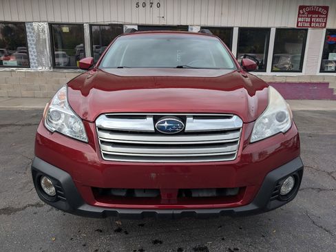 Used 2014 Subaru Outback 2.5i Premium image 2