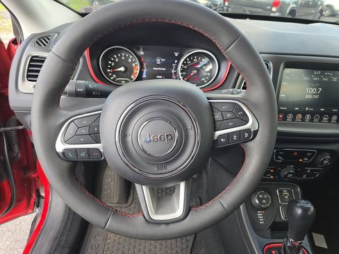 Used 2021 Jeep Compass Trailhawk AWD/4WD image 24