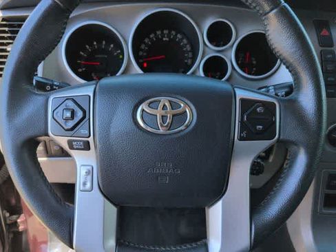 Used 2014 Toyota Sequoia Limited AWD/4WD image 22